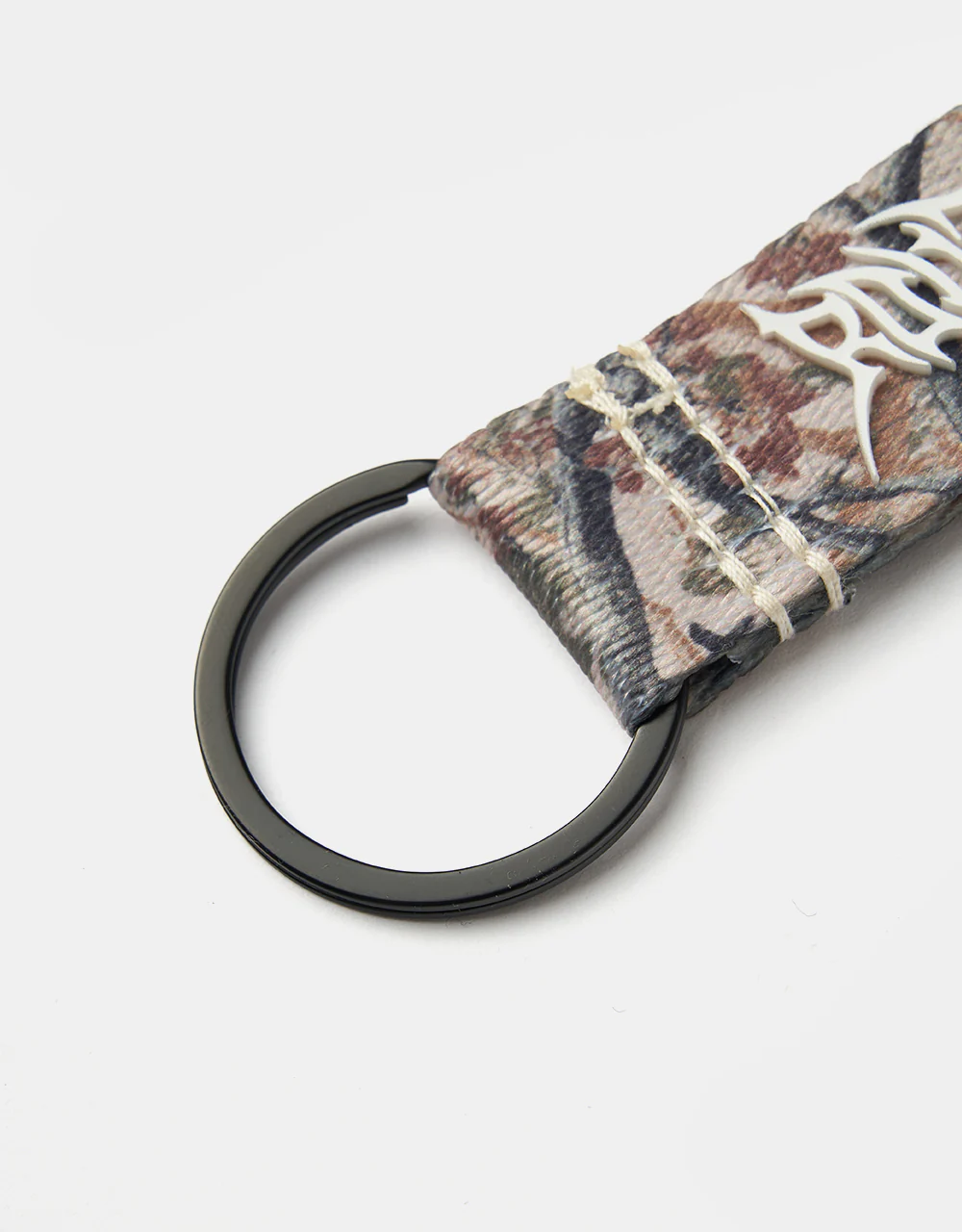 Route One Tree Camo Key Clip - Brown - Image 4