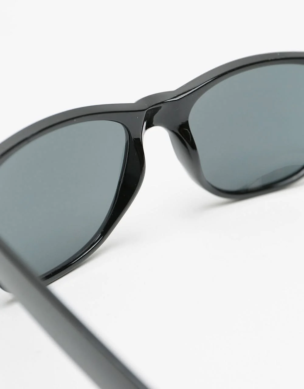 Route One Wayfarer Sunglasses - Black - Image 4