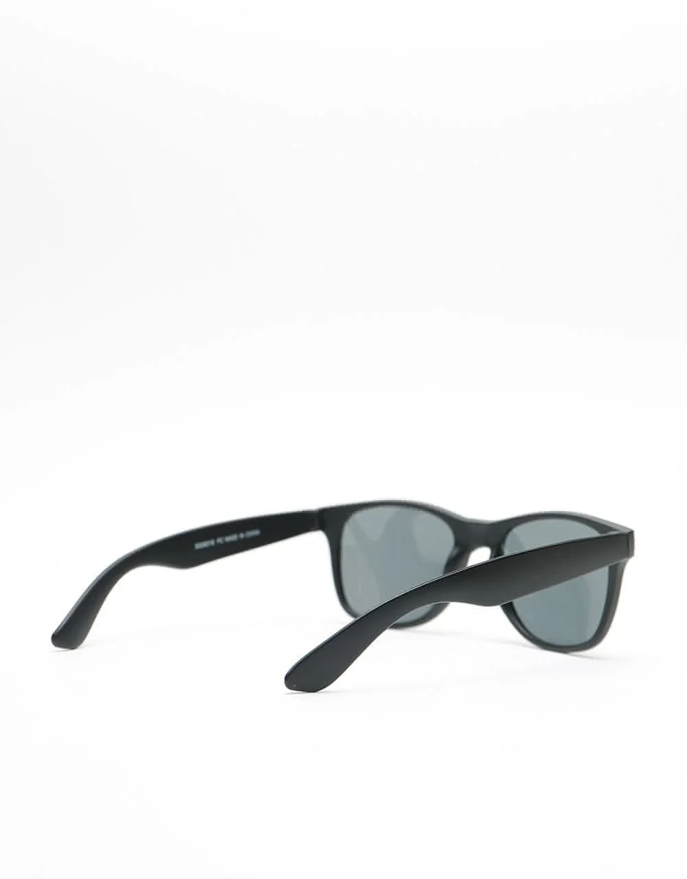 Route One Wayfarer Sunglasses - Matte Black - Image 4