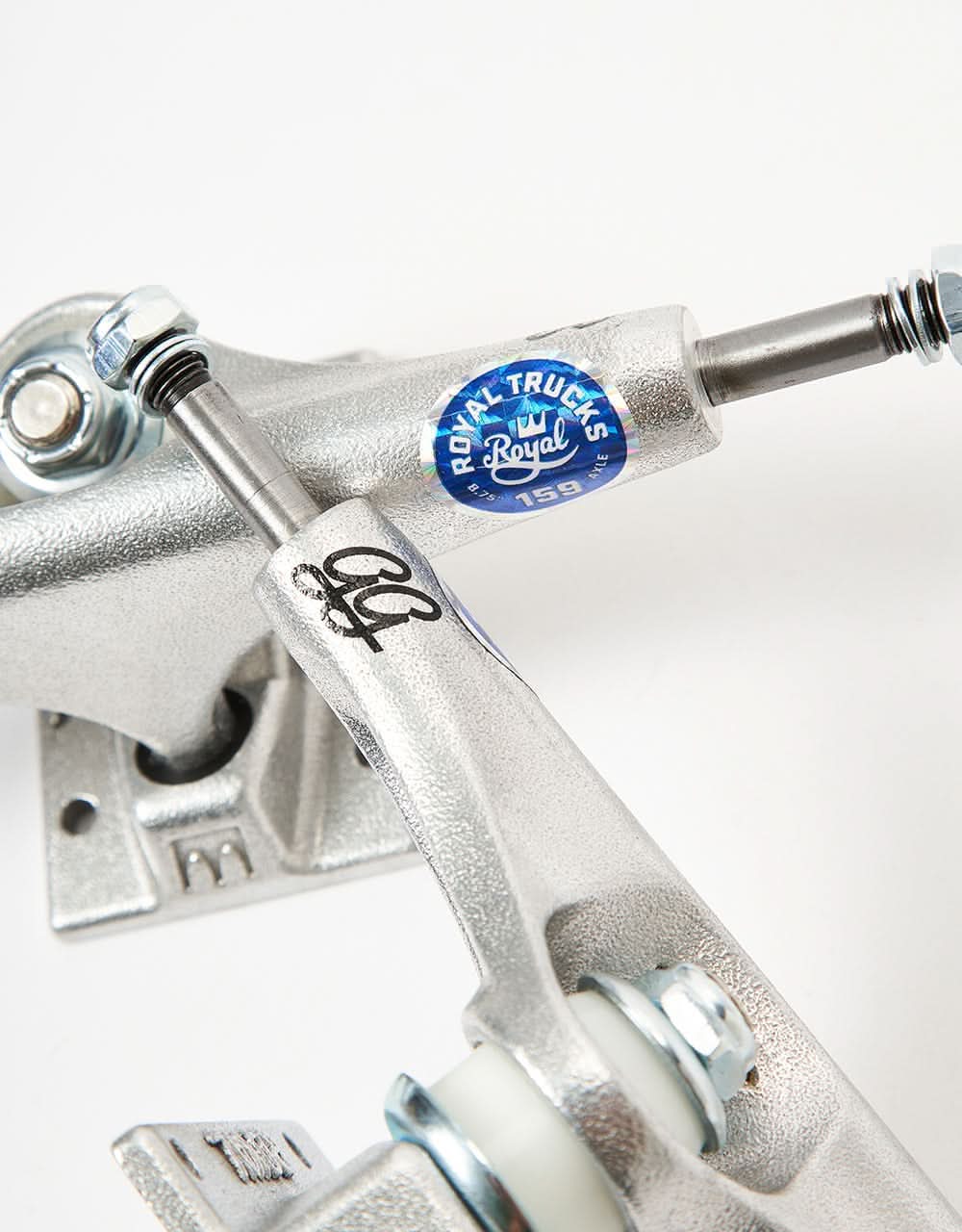 Royal Griffin Pro FC Standard Skateboard Trucks (Pair) - Image 4