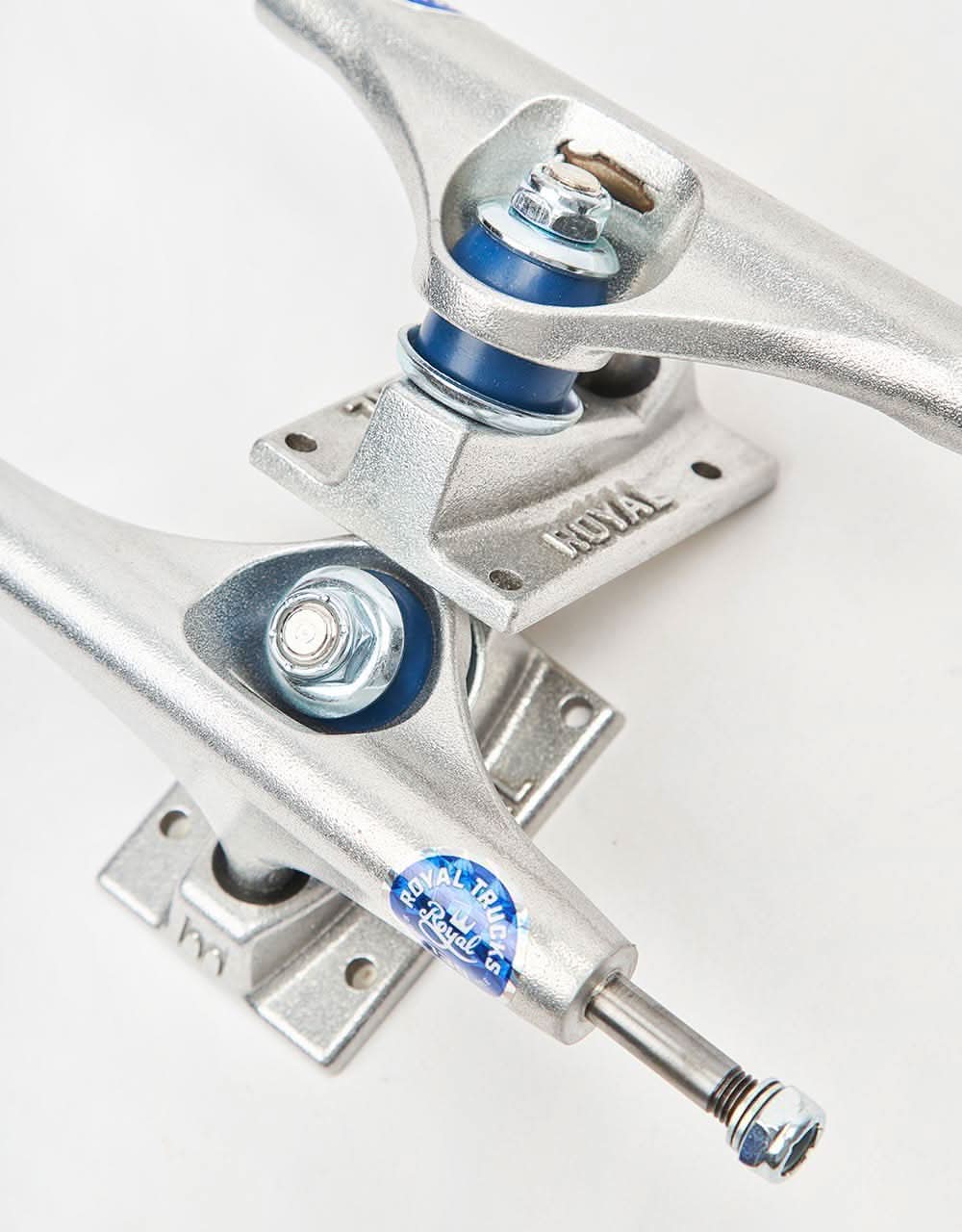 Royal RF 139 Standard Skateboard Trucks (Pair) - Image 4