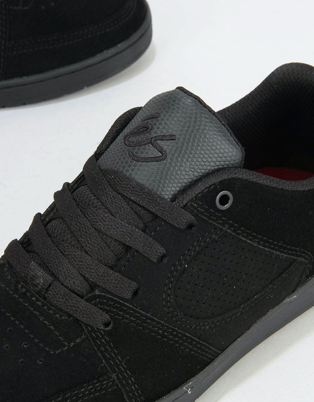 éS Accel Slim Skate Shoes - Black/Black/Black - Image 4