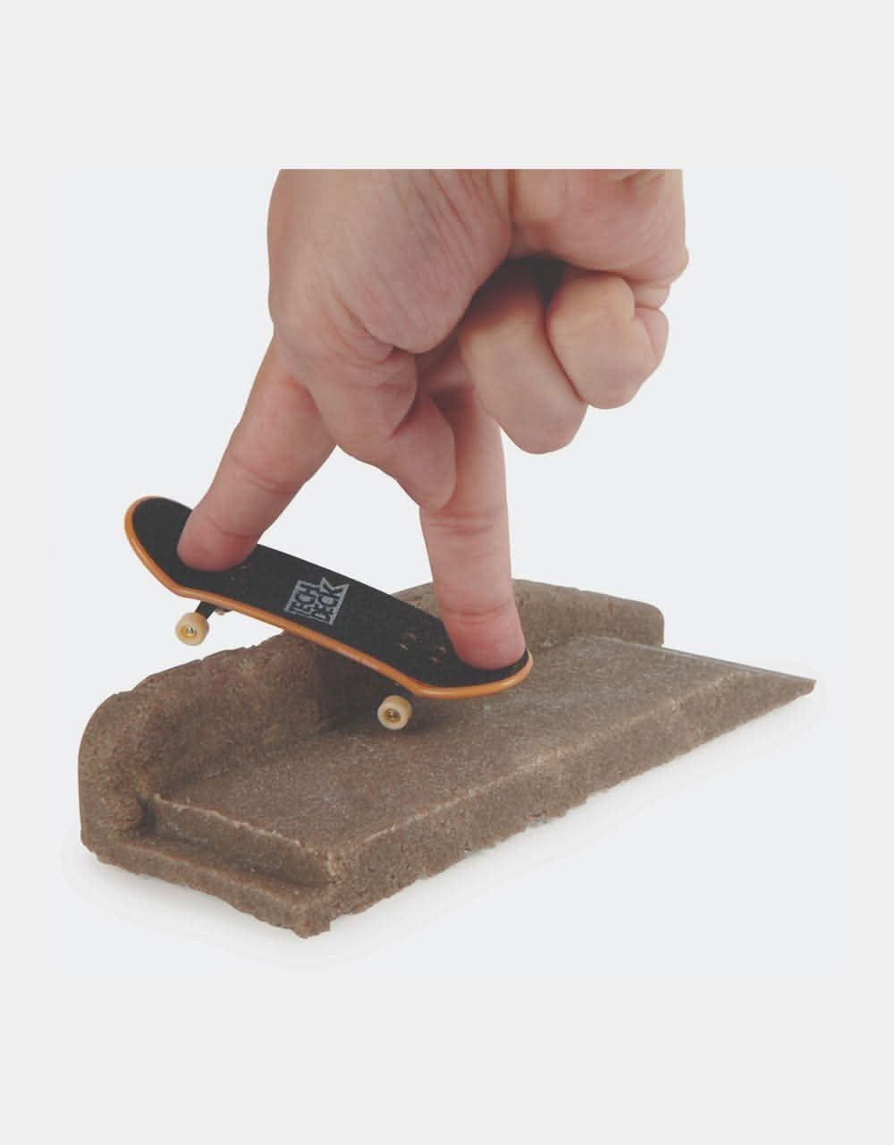 Tech Deck Fingerboard DIY Concrete Reuseable Moulding Set - Image 6