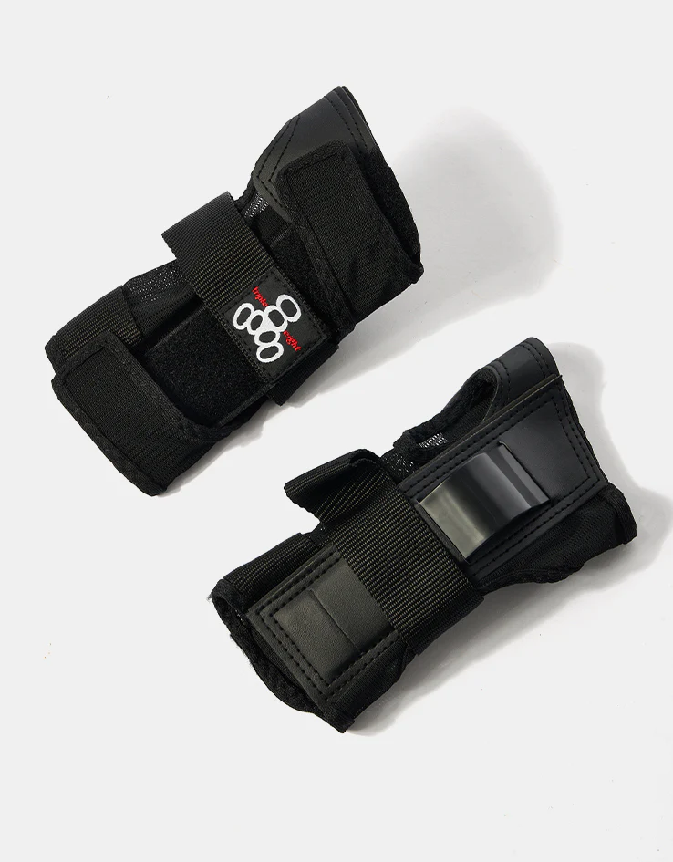 Triple 8 Saver Series Triple Pad Set - Black - Image 5
