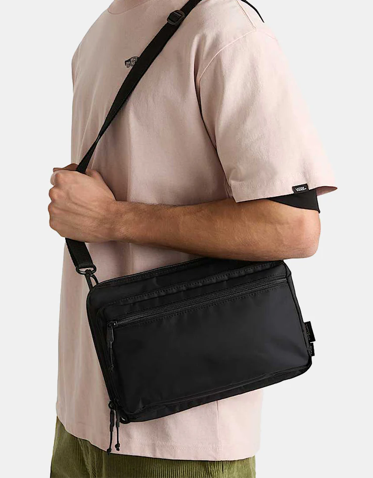 Vans Bail Convertible Cross Body Bag - Black - Image 5