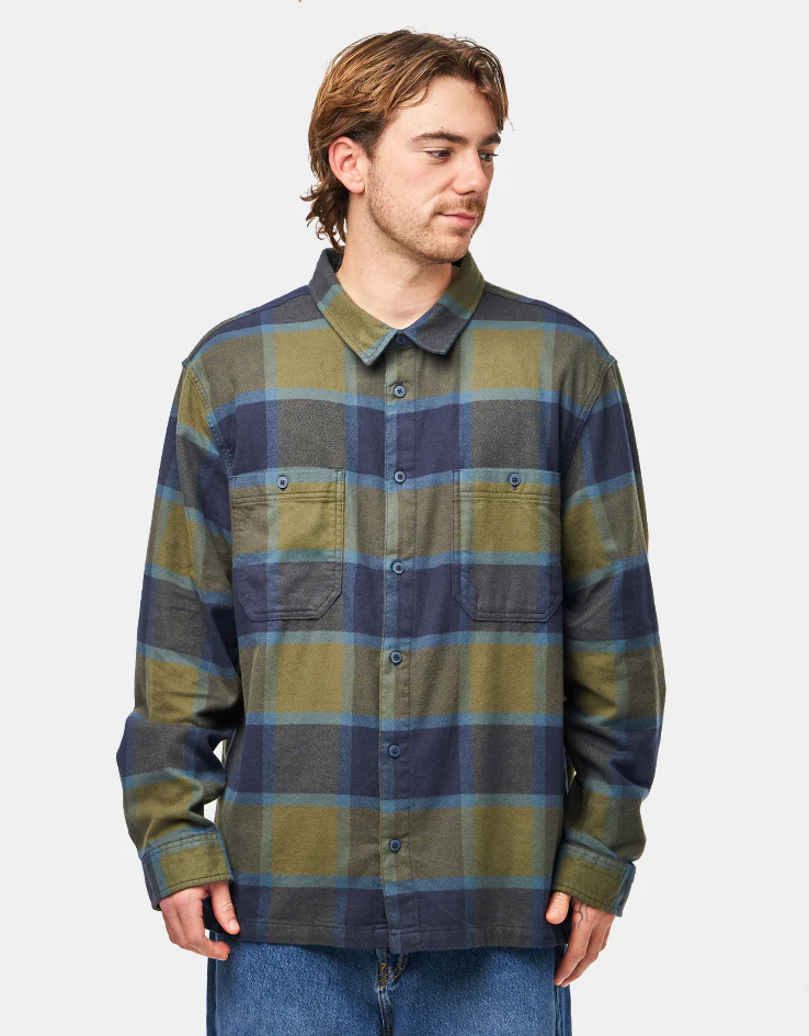 Vans Larkspur Plaid L/S Flannel Shirt - Grape Leaf/Parisian Nght - Image 2