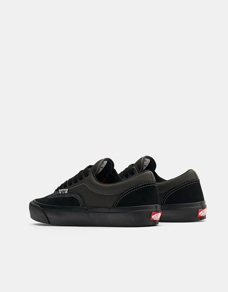 Vans Skate Era Stub Shoes - Black/Black - Image 4