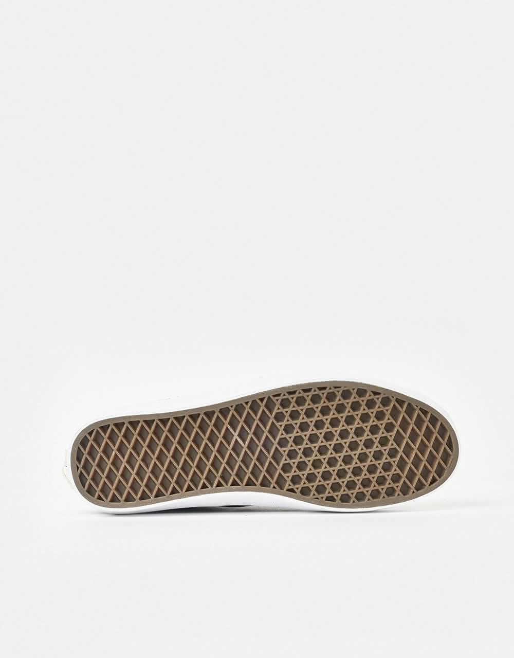 Vans Skate Sport Shoes - Black/Black/White - Image 3