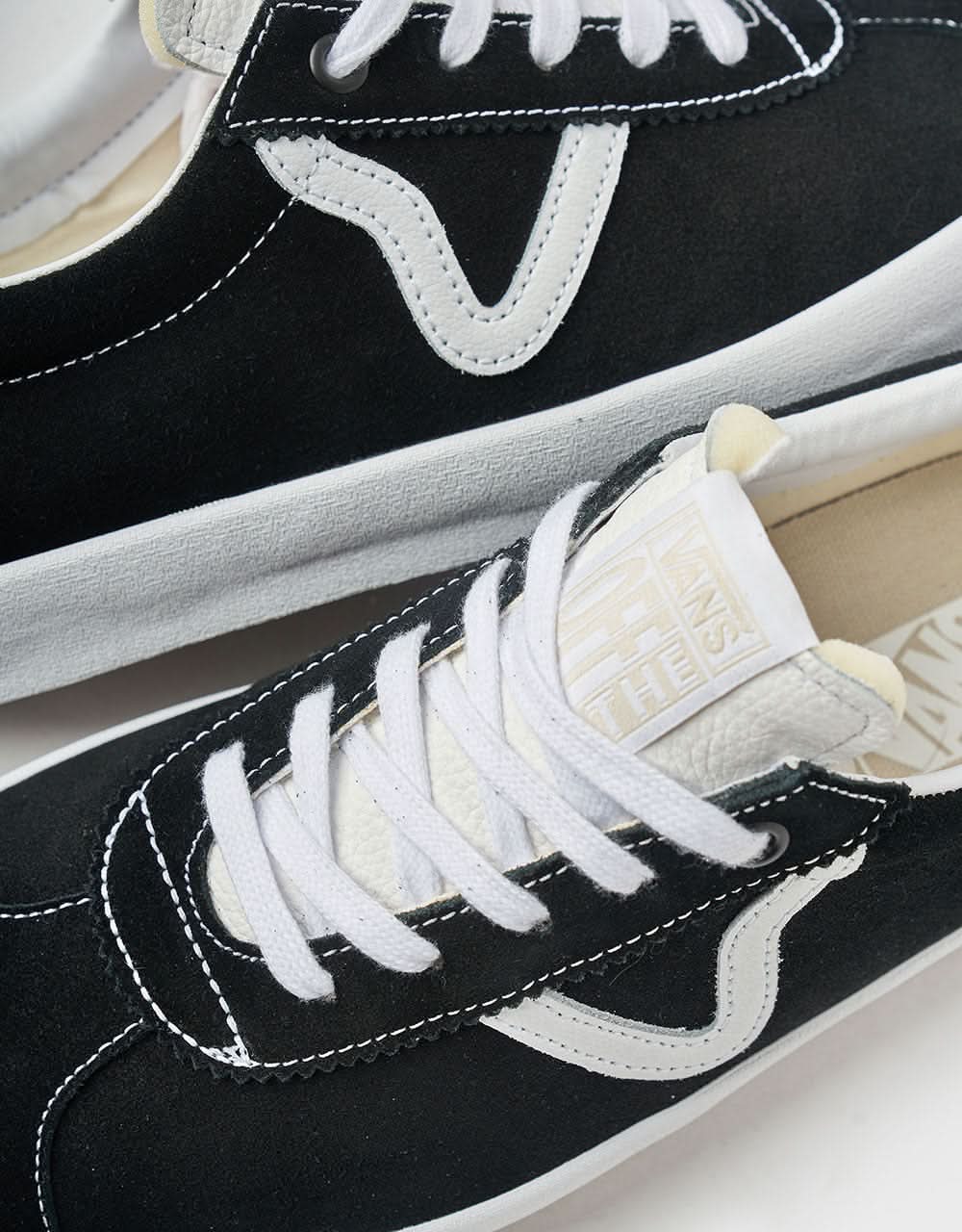 Vans Skate Sport Shoes - Black/Black/White - Image 5