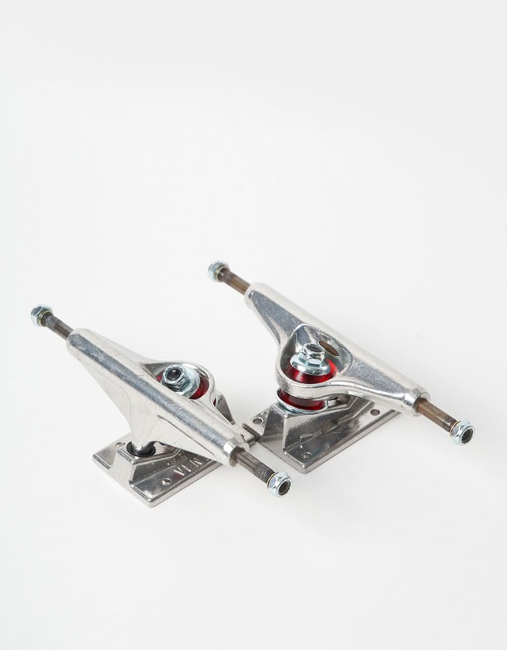 Venture 5.2 Low Skateboard Trucks (Pair) - Image 3