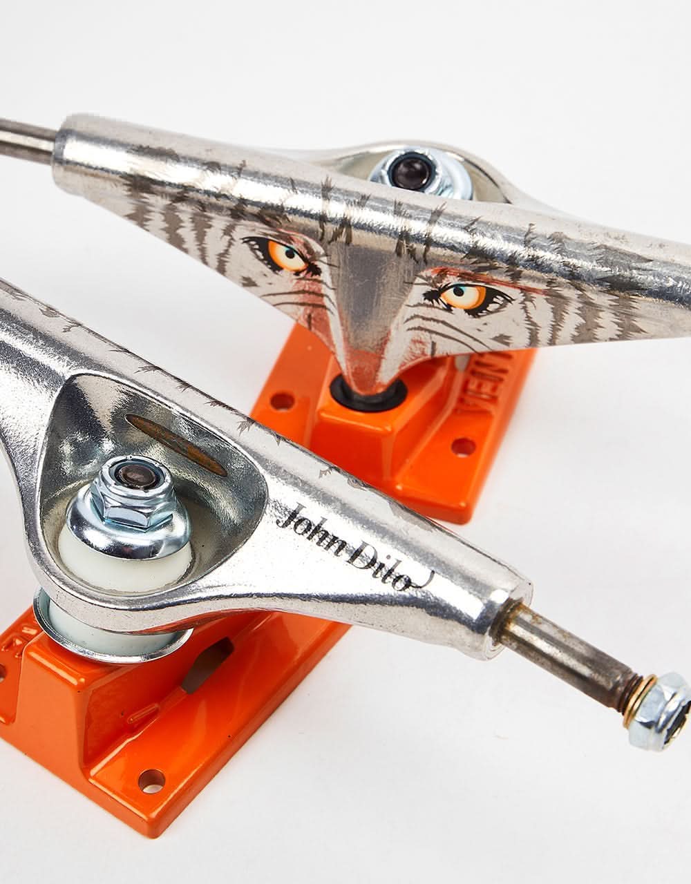 Venture John Dilo Pro 5.6 High Skateboard Trucks (Pair) - Image 5