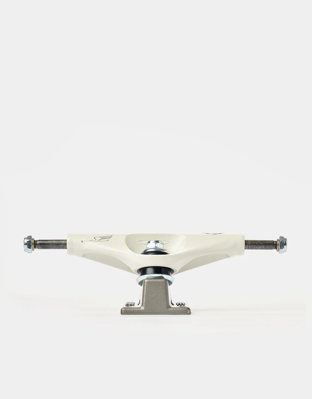 Venture Worrest Bob Pro V8 Skateboard Trucks (Pair) - Image 2