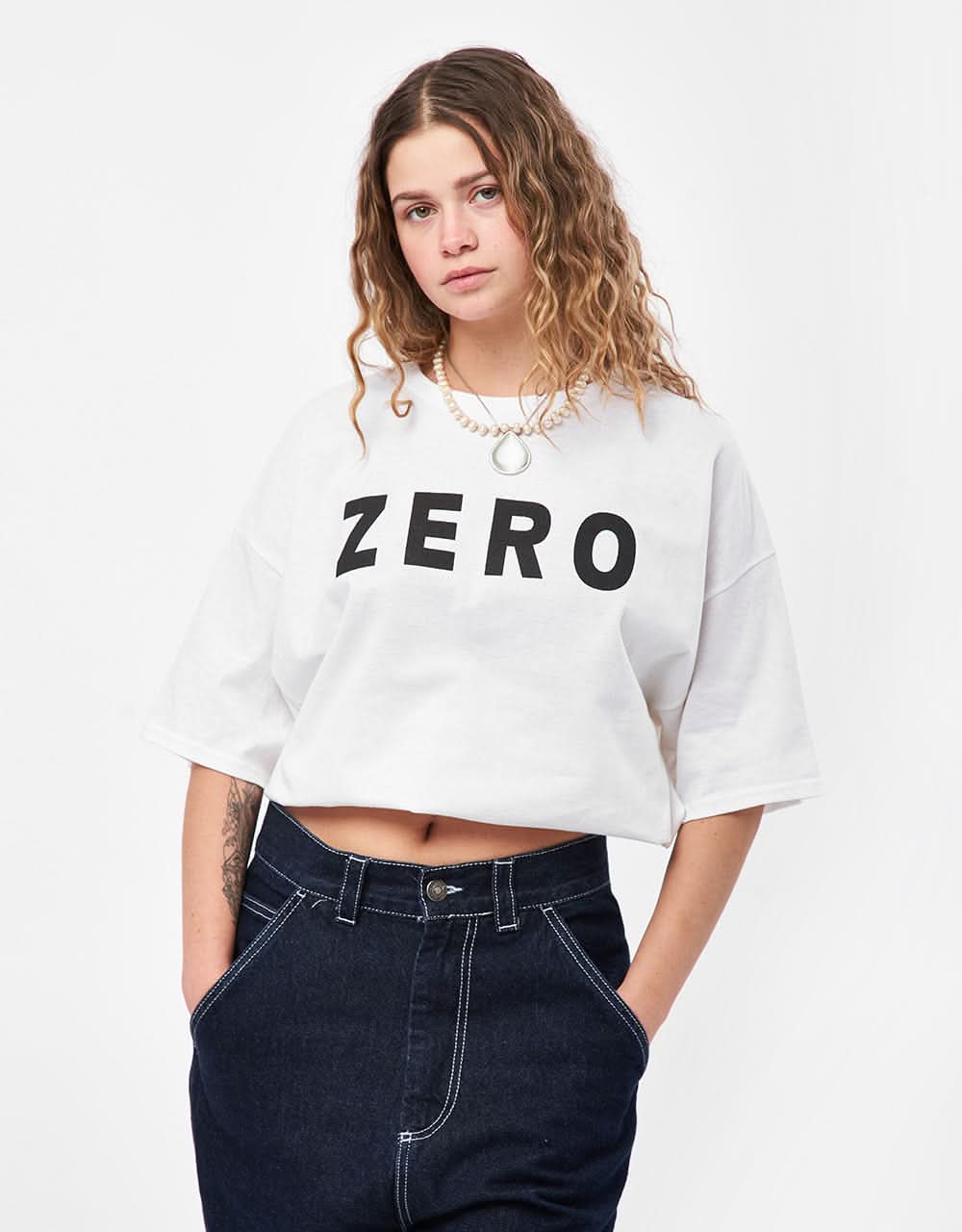 Zero Army T-Shirt - White/Black - Image 4