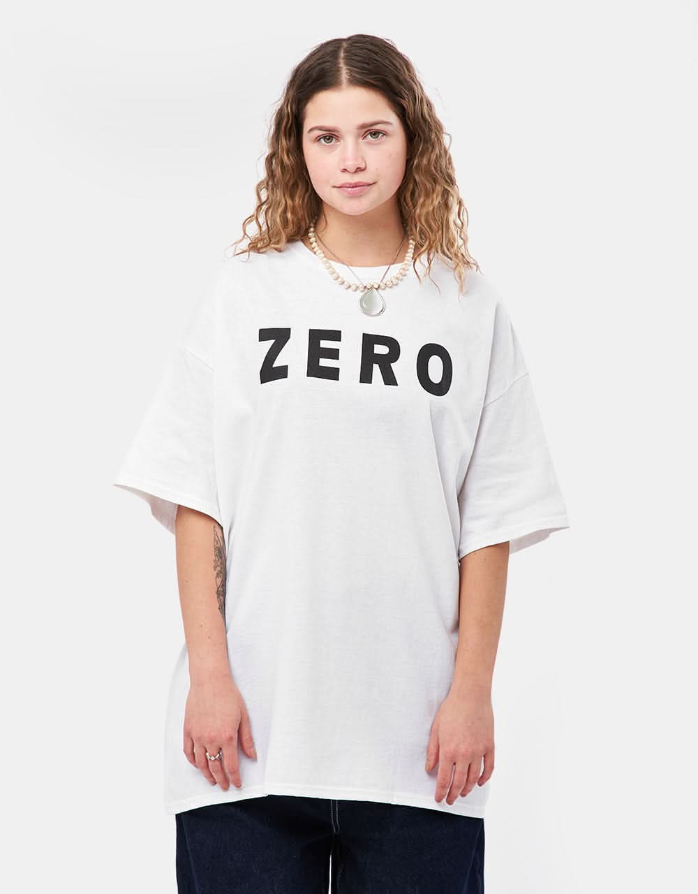 Zero Army T-Shirt - White/Black - Image 5