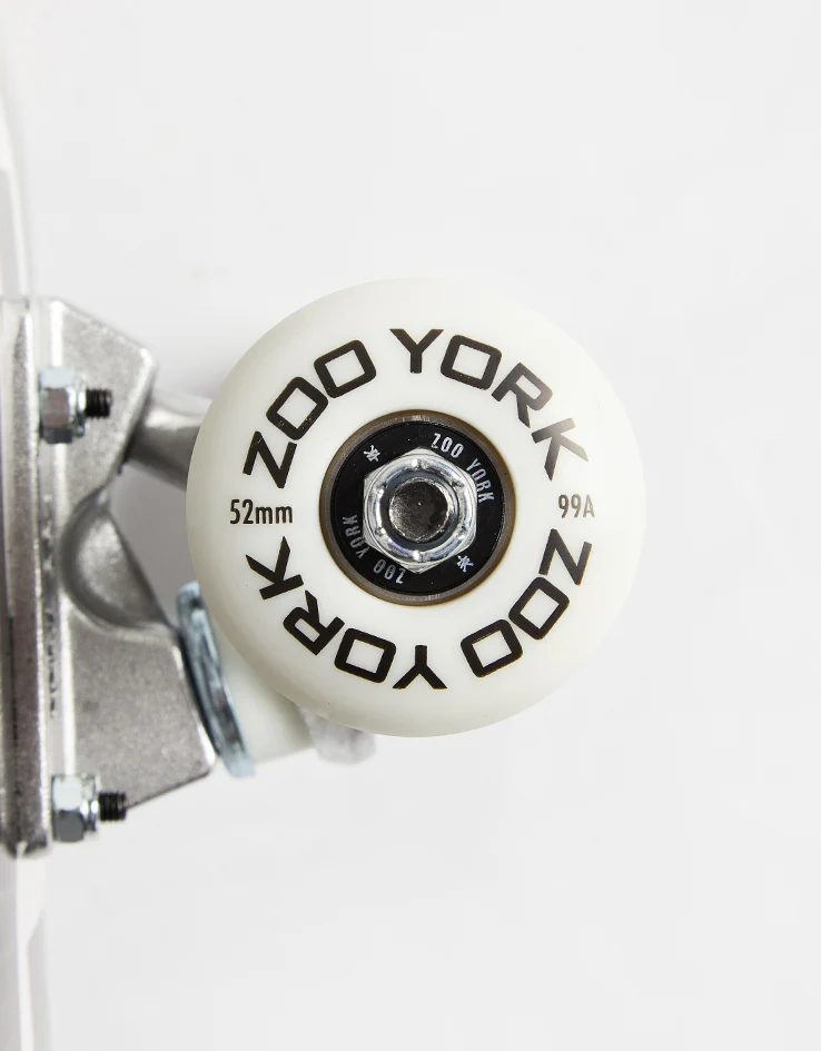 Zoo York OG 95 Logo Block Chrysler Complete Skateboard - Image 5